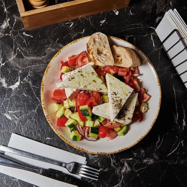 Salata greceasca
