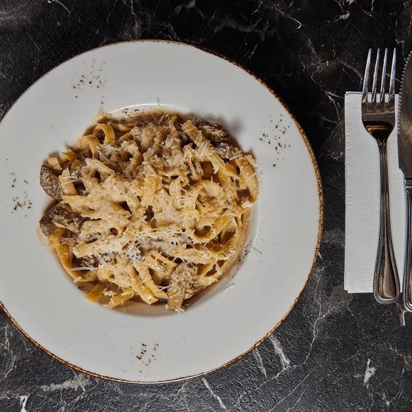 Tagliatele cu vita si funghi porcini